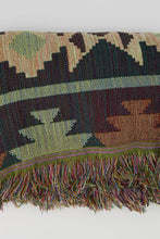 Load image into Gallery viewer, Boho Pattern Throw